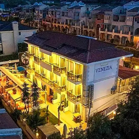 Venezia Alacati Hotel 5*
