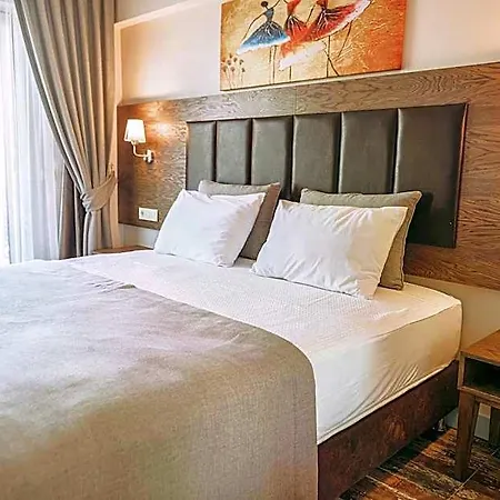 Hotel Venezia Alacati 5*